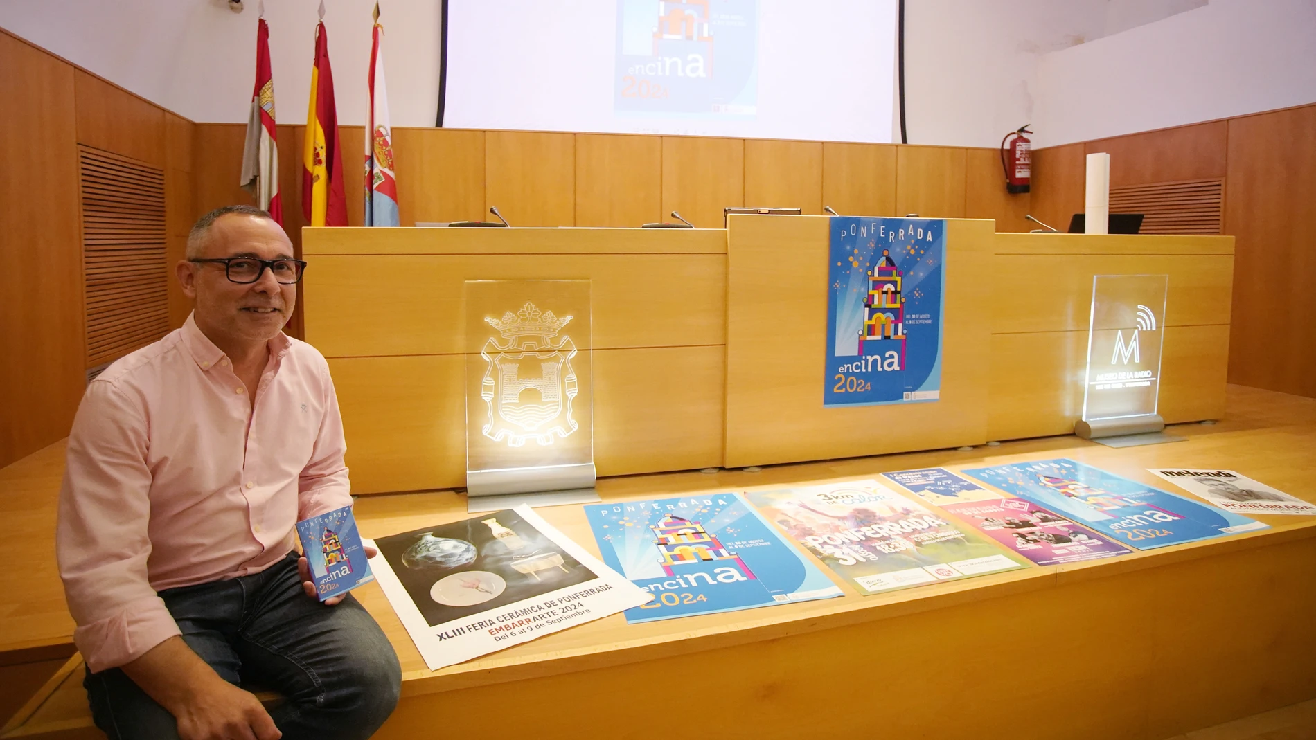Carlos Cortina presenta las fiestas de Ponferrada