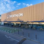 Economía/Empresas.- Decathlon gana un 24% más en 2023 y eleva sus ventas hasta los 2.127 millones