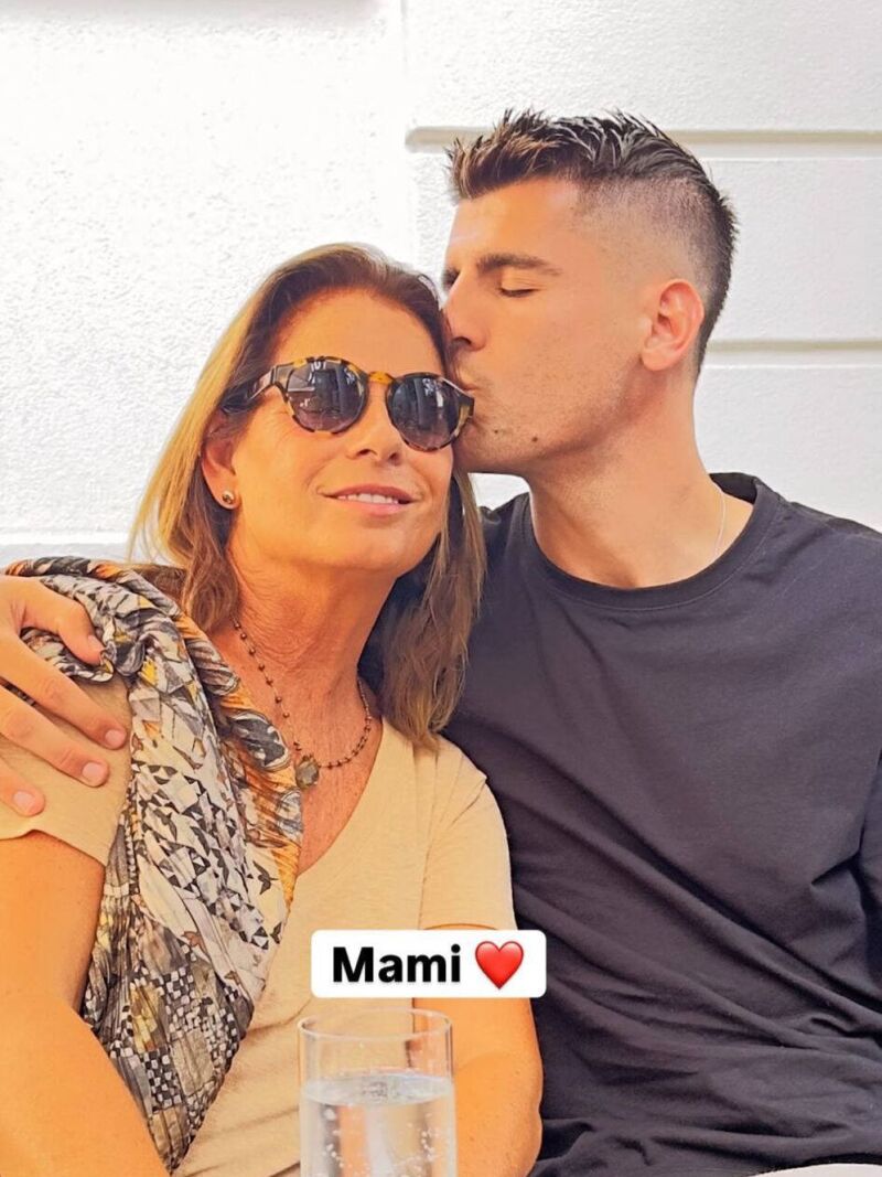 Álvaro Morata y su madre Susana