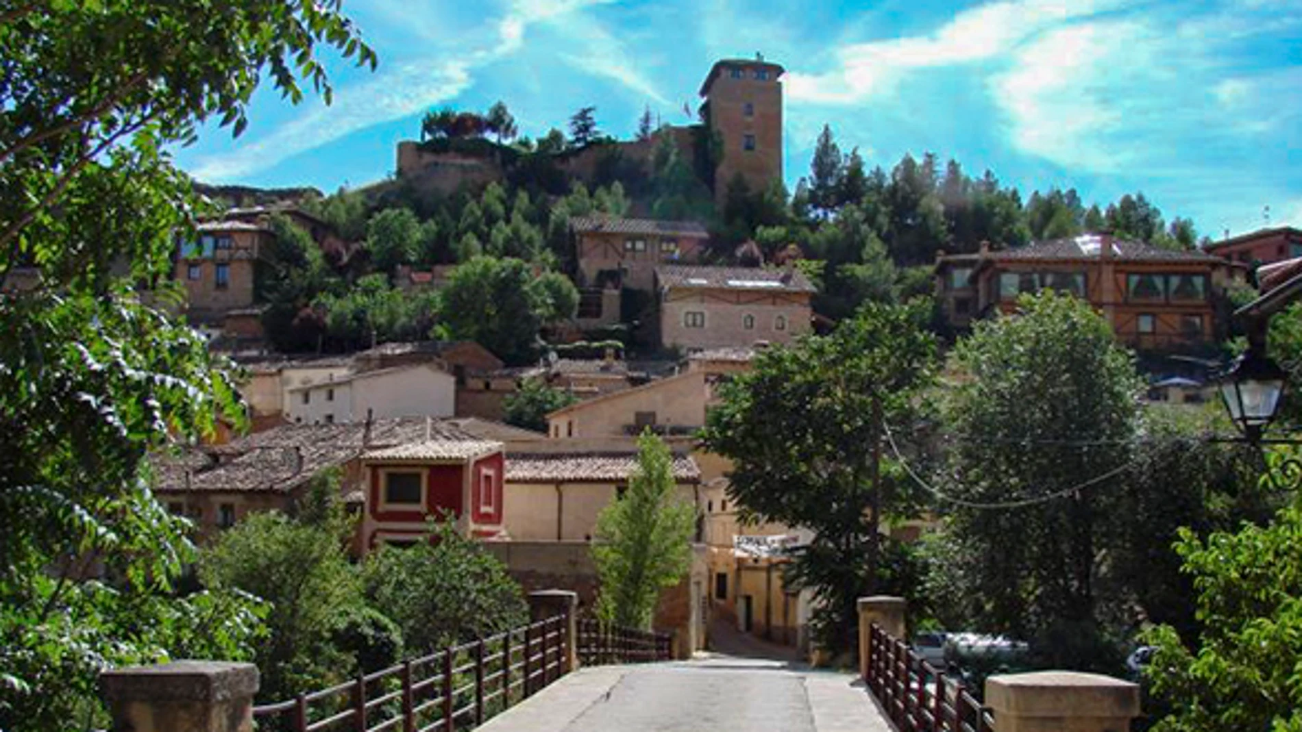 Somaén, y su castillo en las alturas