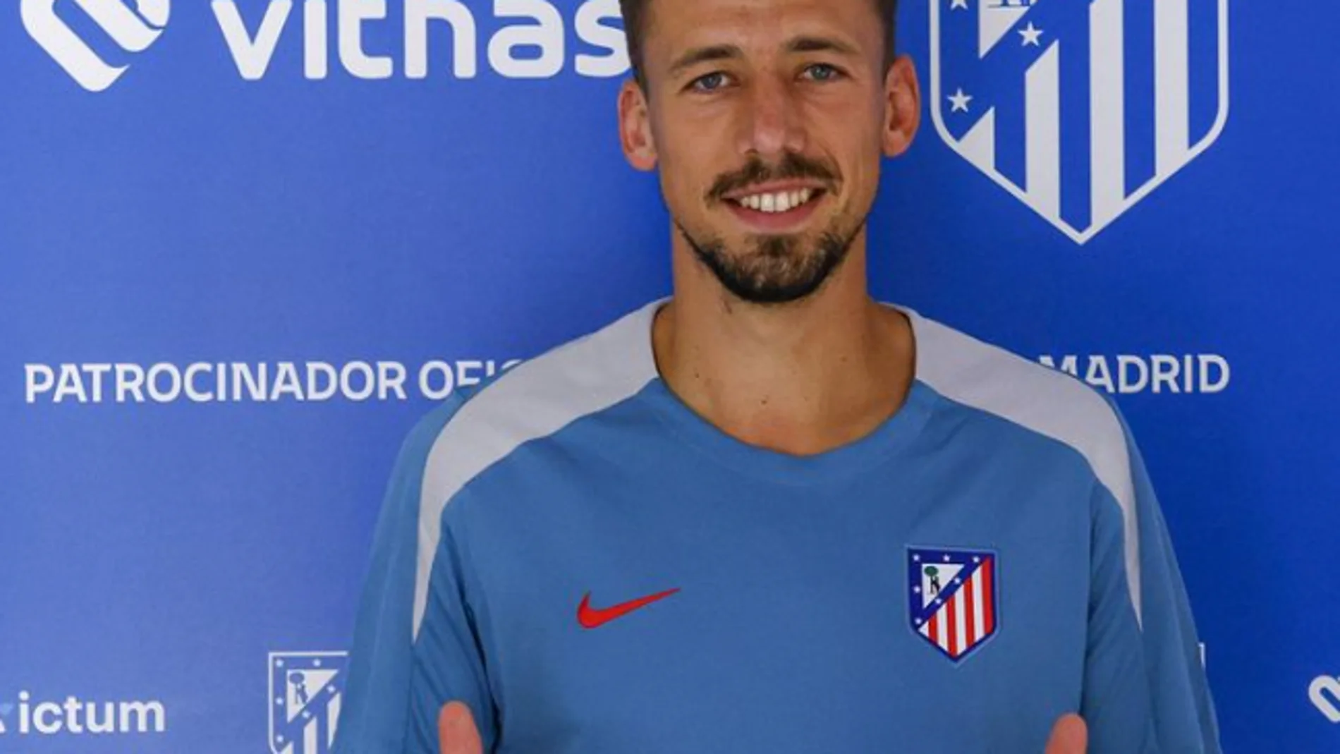 Lenglet llega oficialmente al Atlético