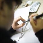 IES Pacífico, en el que se enseña diversos modulos de grado medio y superior desarrollados de la electrónica, y de los que existe una demanda permanente de los alumnos por las distintas empresas del sector.