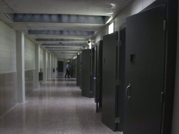 Un interno de la prisi&oacute;n de Puig de Les Basses (Girona) quema su celda en la enfermer&iacute;a