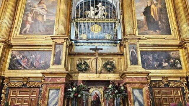 Sepulcro de Santa Teresa en Alba de Tormes