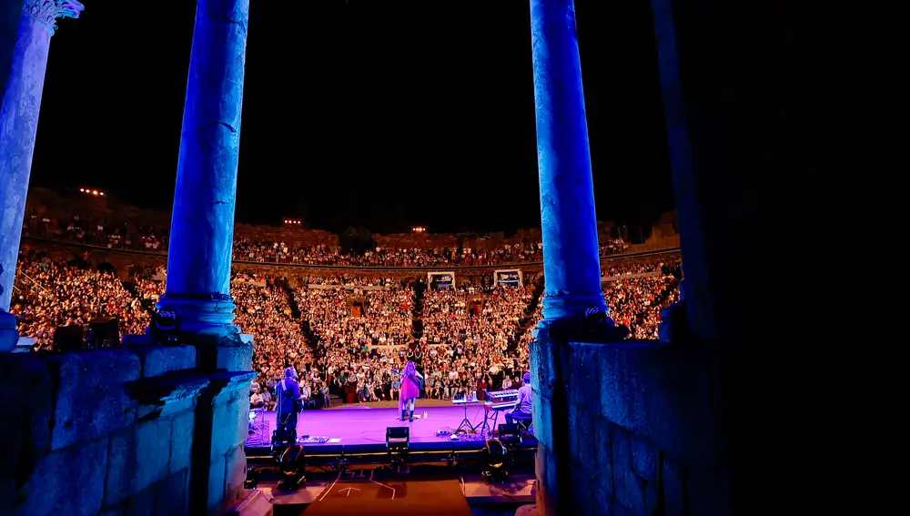 Actuación de Amaral en el Teatro Romano de Mérida