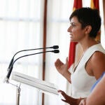 Isabel Rodríguez visita obras del Pabellón Municipal y las reformas de casas de Asociaciones de Toledo