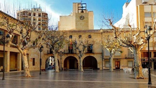 El equipo de Gobierno de Aspe ha recibido amanezas