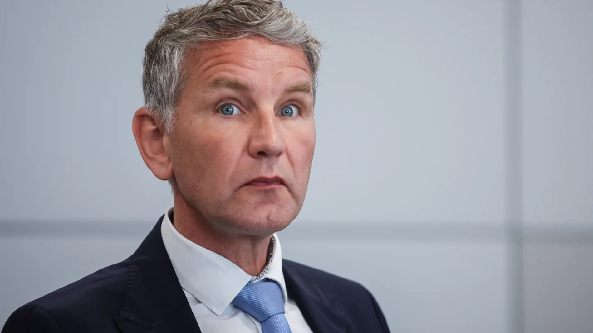 El líder de Björn Höcke, el líder de la extrema derecha Alternativa para Alemania (AfD) en el estado federado de Turingia AfD de Turingia se retira pese a ser el ganador en todas las encuestas