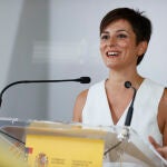 Isabel Rodríguez visita obras del Pabellón Municipal y las reformas de casas de Asociaciones de Toledo