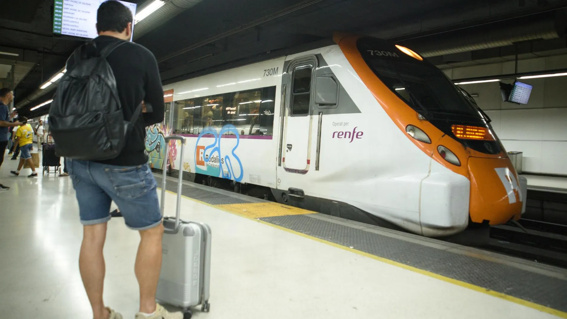 Economía.- Los sindicatos presentan una comisión de conflictos previa a una huelga en Renfe por el traspaso de Rodalies