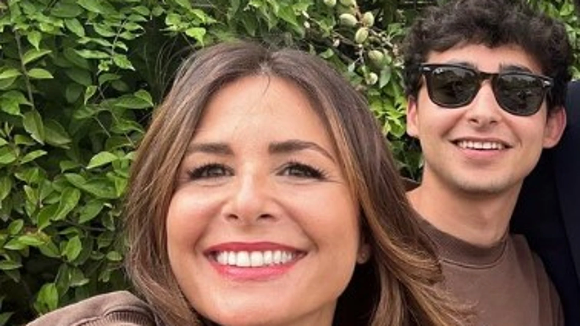 Nuria Roca y su hijo, Pau