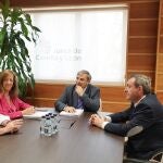 El consejero de Movilidad y Transformación Digital, José Luis Sanz Merino, se reúne con la Confederación de Transportes de Castilla y León (Cotracyl)