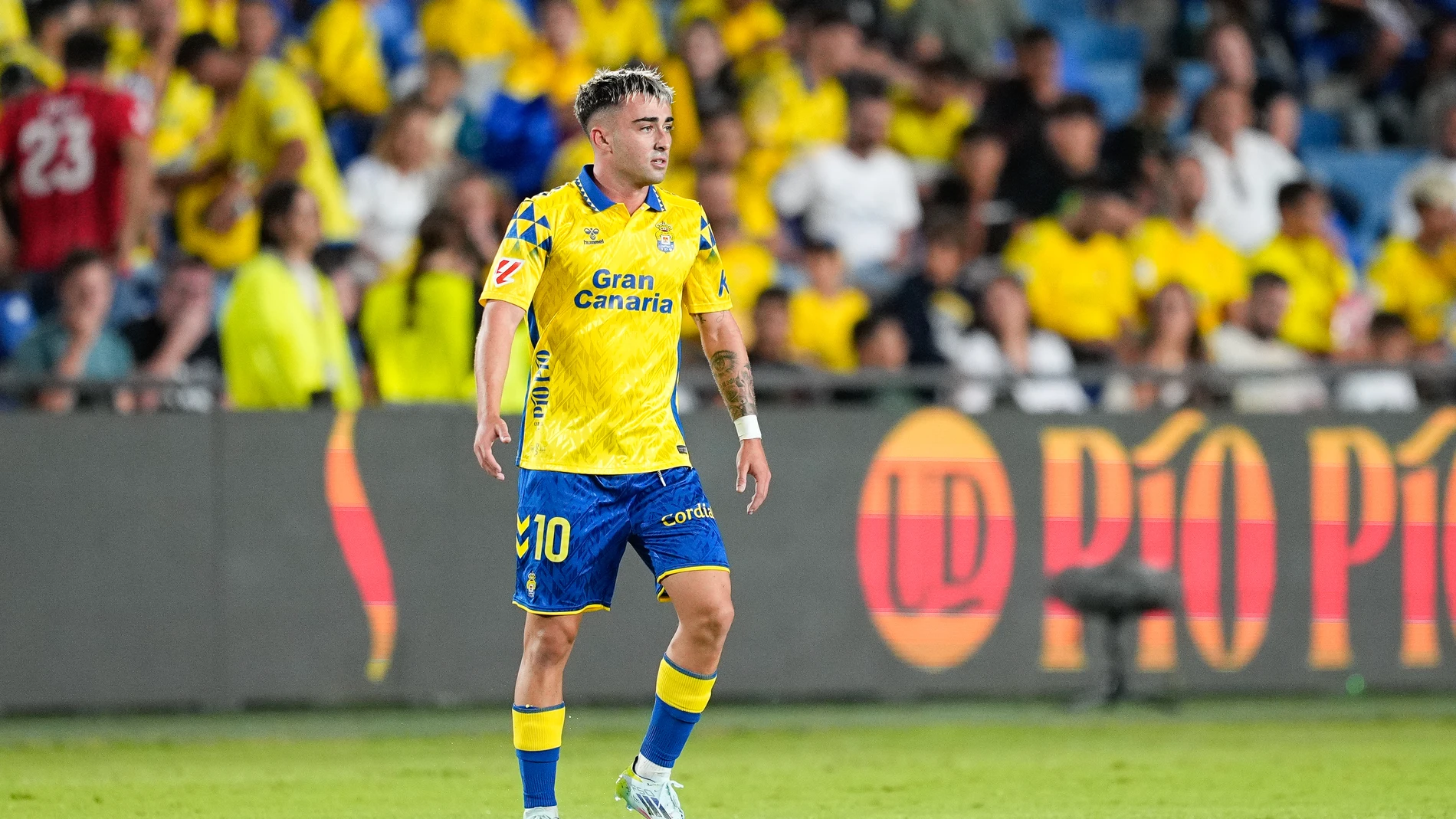 Alberto Moleiro of UD Las Palmas celebrates a goal during the Spanish League, LaLiga EA Sports, football match played between UD Las Palmas and Real Madrid at Gran Canaria stadium on August 29, 2024, in Las Palmas de Gran Canaria, Spain. AFP7 29/08/2024 ONLY FOR USE IN SPAIN