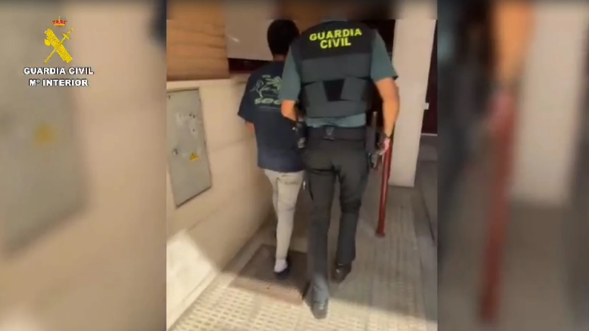 Momento de la detención del presunto autor de una agresión sexual a una menor de 15 años en Tarazona (Zaragoza). GUARDIA CIVIL 30/08/2024