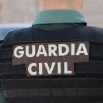 Un agente de la Guardia Civil