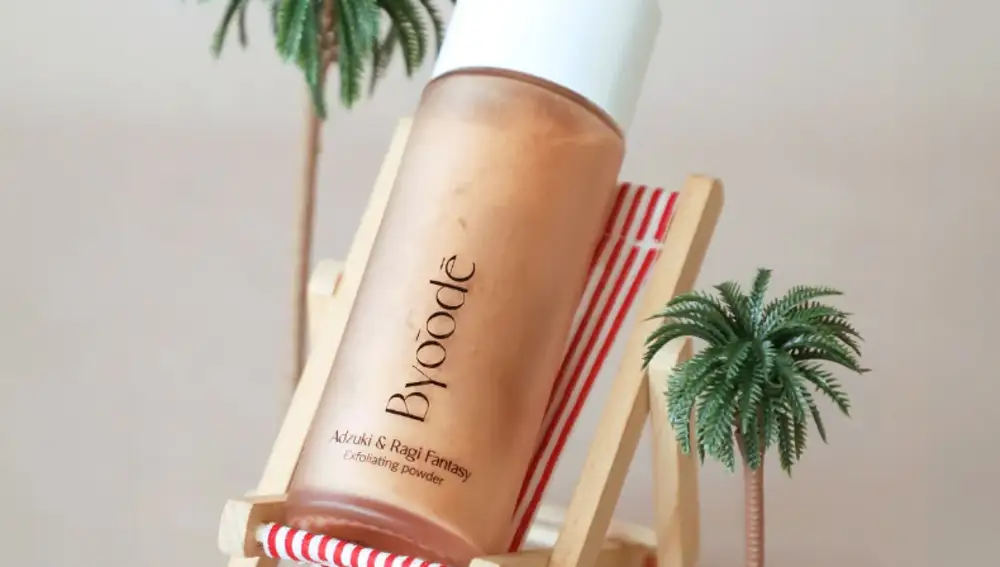 Limpiador exfoliante en polvo.