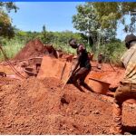 Trabajadores en una mina artesanal de Mali