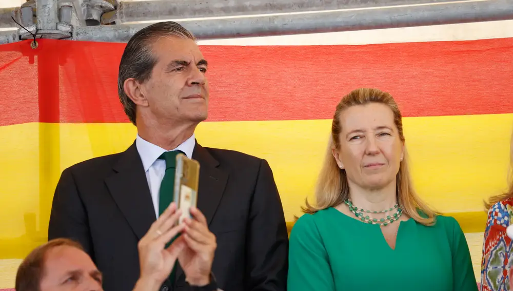 Pedro López-Quesada y Cristina de Borbón Dos-Sicilias
