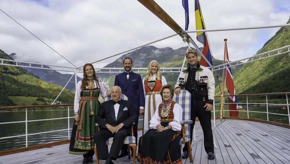 Norway's King Harald, Queen Sonja, Crown Prince Haakon, Crown Princess Mette-Marit, Princess Ingrid Alexandra and Prince Sverre Magnus pose for a picture aboard the kingship Norway in the Geirangerfjord, Norway, 31 August 2024, where they will attend the wedding of Norwegian Princess Martha Louise and her partner, US businessman Durek Verrett.