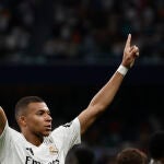 Mbappé festejando el segundo gol del Real Madrid