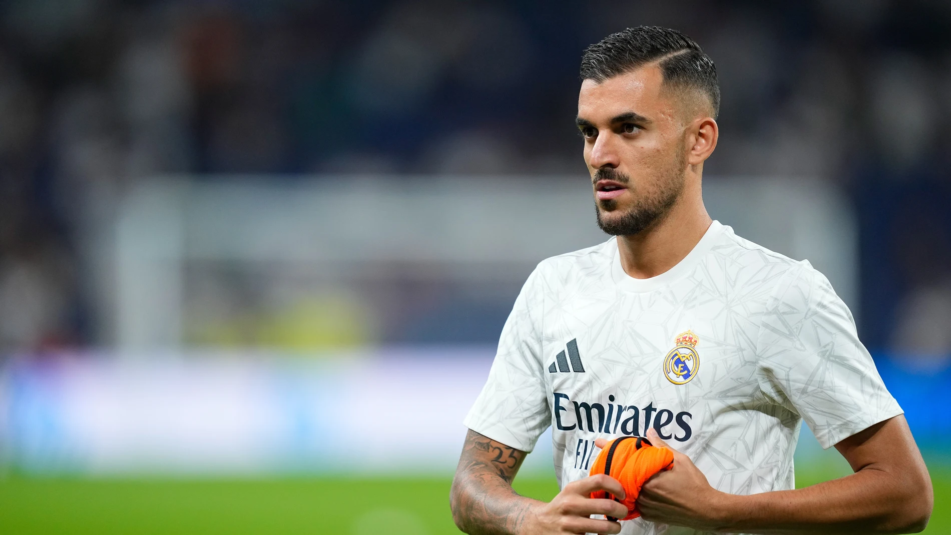 Dani Ceballos of Real Madrid warms up during the Spanish League, LaLiga EA Sports, football match played between Real Madrid and Real Betis Balompie at Santiago Bernabeu stadium on September 01, 2024, in Madrid, Spain. AFP7 01/09/2024 ONLY FOR USE IN SPAIN