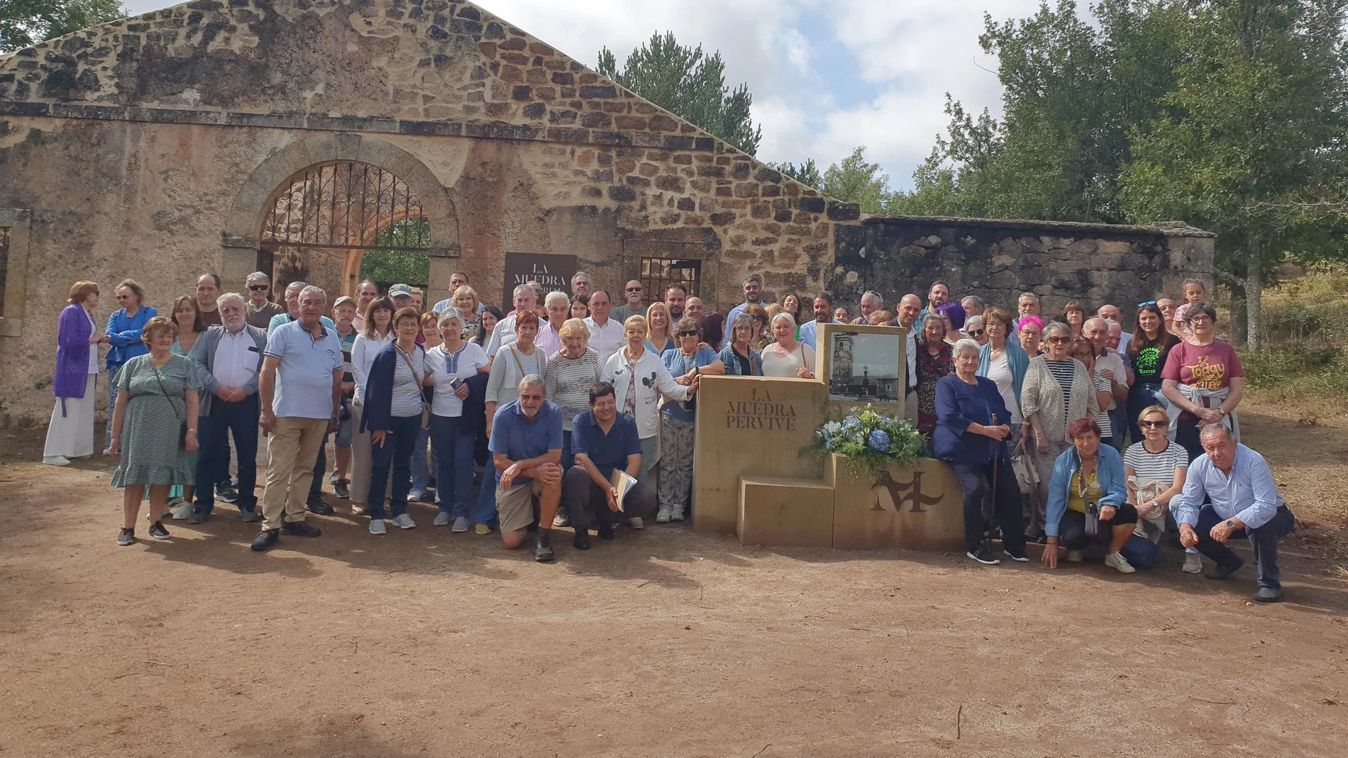 Homenaje a los vecinos de La Muedra