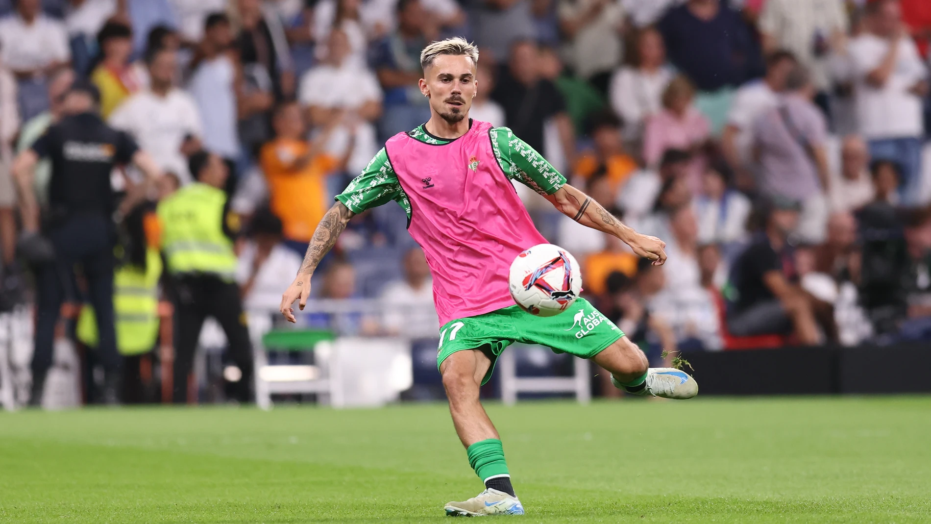 Rodri Sanchez of Real Betis warms up during the Spanish League, LaLiga EA Sports, football match played between Real Madrid and Real Betis Balompie at Santiago Bernabeu stadium on September 01, 2024, in Madrid, Spain. AFP7 01/09/2024 ONLY FOR USE IN SPAIN