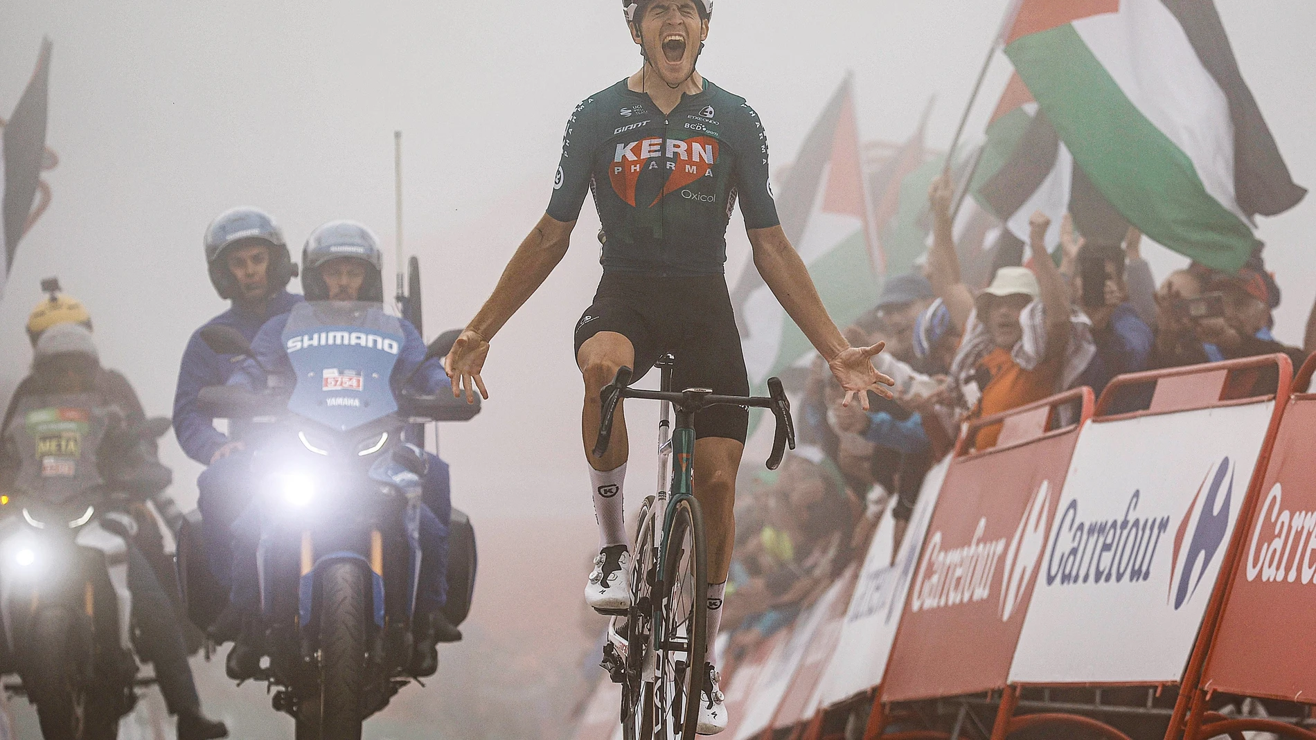 Pablo Castrillo (Kern Pharma) gana la etapa 15 de la Vuelta Ciclista a España entre Infiesto y Cuitu Negru. LA VUELTA 01/09/2024