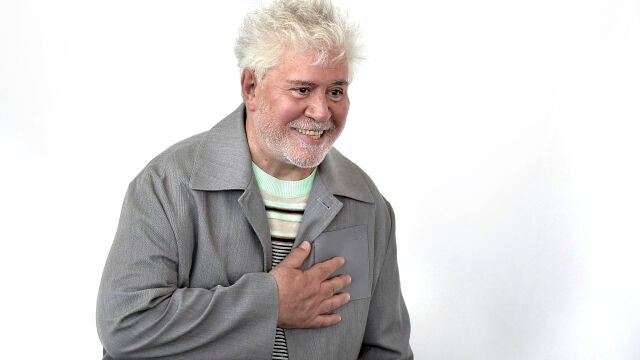 Pedro Almódovar presenta su primera película en inglés en el Festival de Cine de Venecia