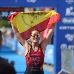 AMP. JJ.PP/Triatlón.- Marta Francés y Nil Riudavets, plata y bronce en PTS4, cierran la fiesta del triatlón en París
