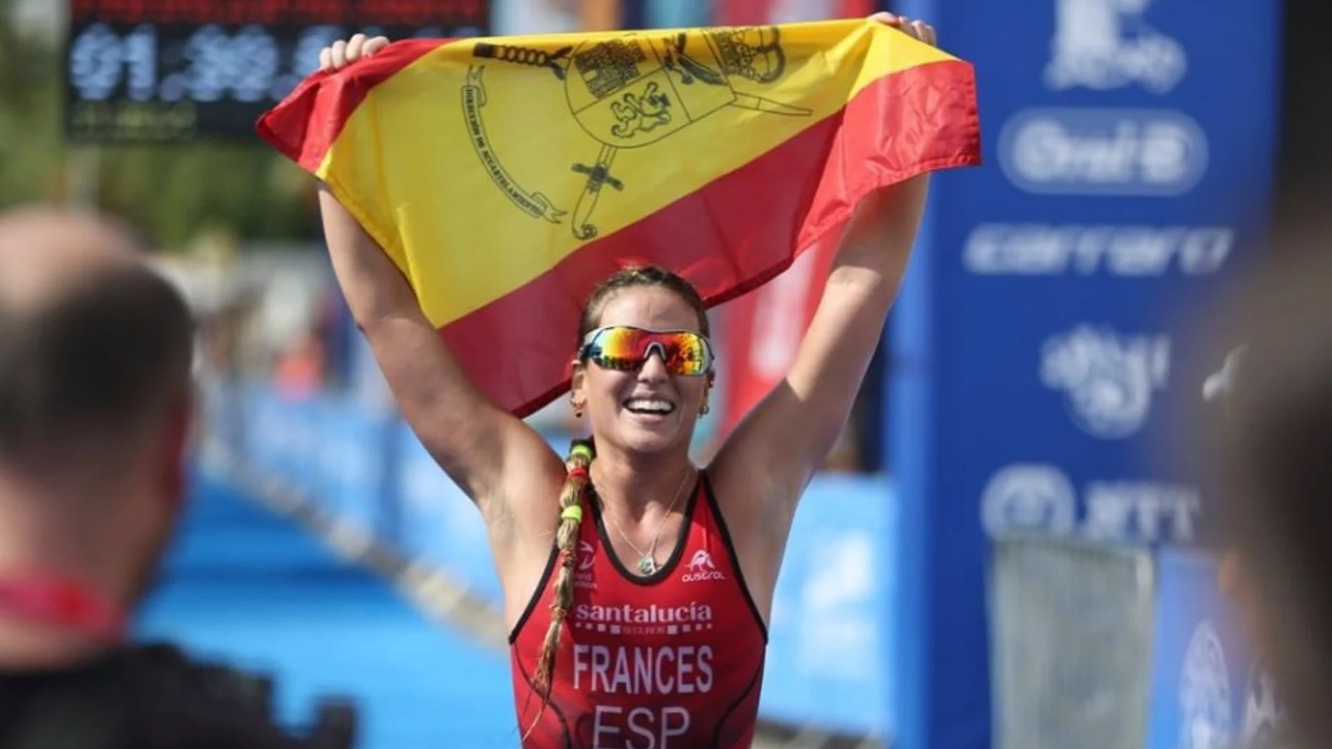 AMP. JJ.PP/Triatlón.- Marta Francés y Nil Riudavets, plata y bronce en PTS4, cierran la fiesta del triatlón en París