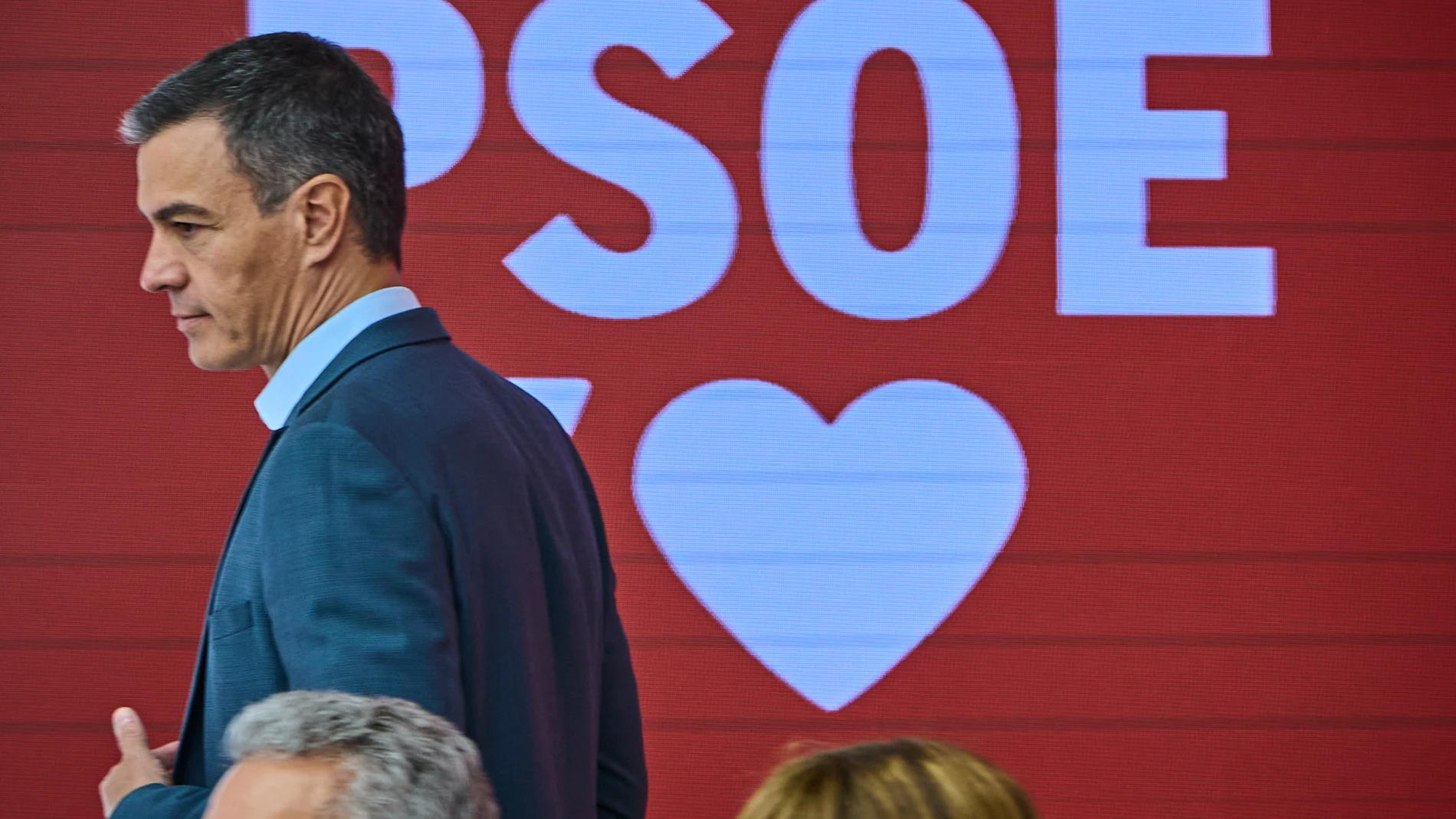 El secretario general del PSOE y presidente del Gobierno, Pedro Sánchez, preside la reunión de la Comisión Ejecutiva Federal del PSOE en Ferraz. © Alberto R. Roldán / Diario La Razón.02 09 2024