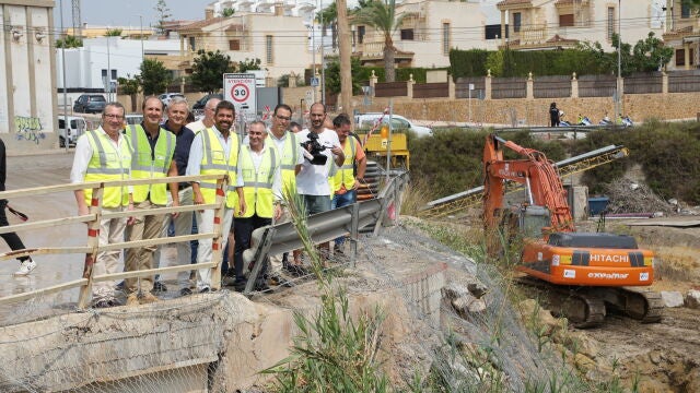 El presidente de la Generalitat, Carlos Mazón, ha visitado hoy San Fulgencio, en la comarca de la Vega Baja, al sur de la provincia de Alicante