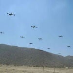 Un enjambre de drones durante un ejercicio del Ejército de Estados Unidos en 2019.
