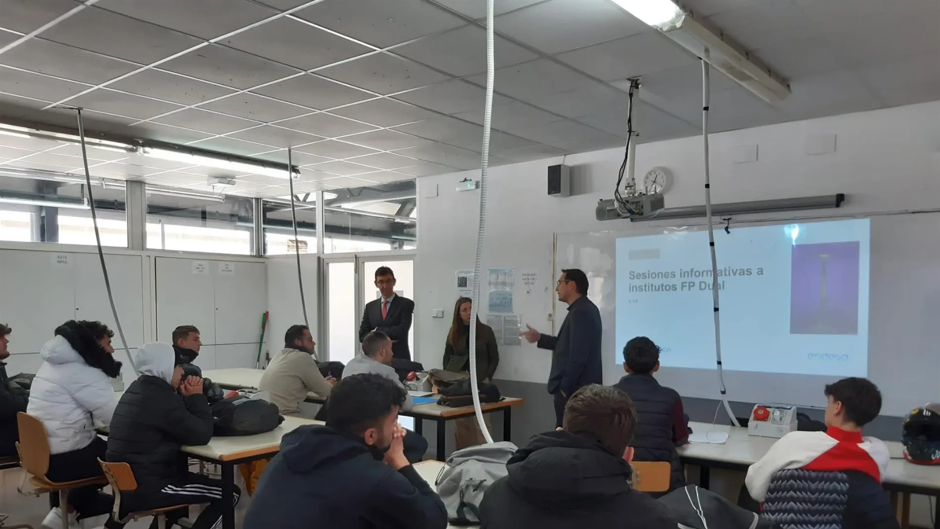 La convocatoria se abrirá en los próximos días y como novedad la posibilidad de prorrogar la ayuda para siguientes cursos