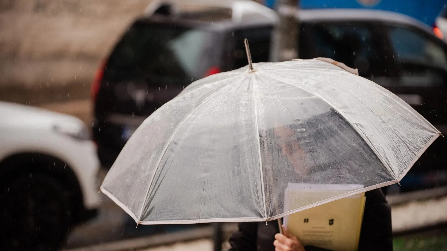 MURCIA.-Un total de 18 provincias están mañana en aviso amarillo y naranja por lluvias y tormentas