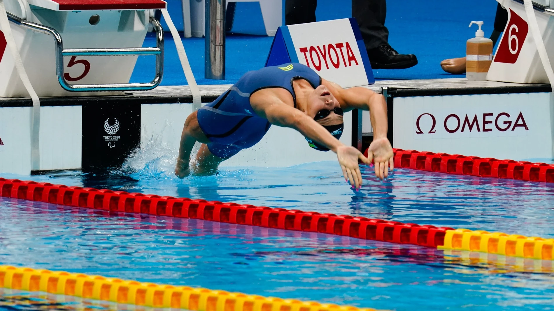 Núria Marquès se lanza al agua en la final de los 100 metros espalda S9 de los Juegos Paralímpicos de Tokio PAULINO ORIBE/CPE (Foto de ARCHIVO) 30/08/2021