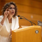 Montero rinde cuentas en el Senado sobre el cupo catalán ante los recelos internos del PSOE y las críticas del PP