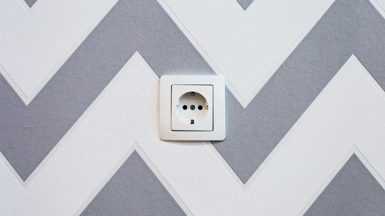 Precio de la luz hoy, martes 23 de septiembre, por horas: consulta la franja horaria con el menor precio por kWh