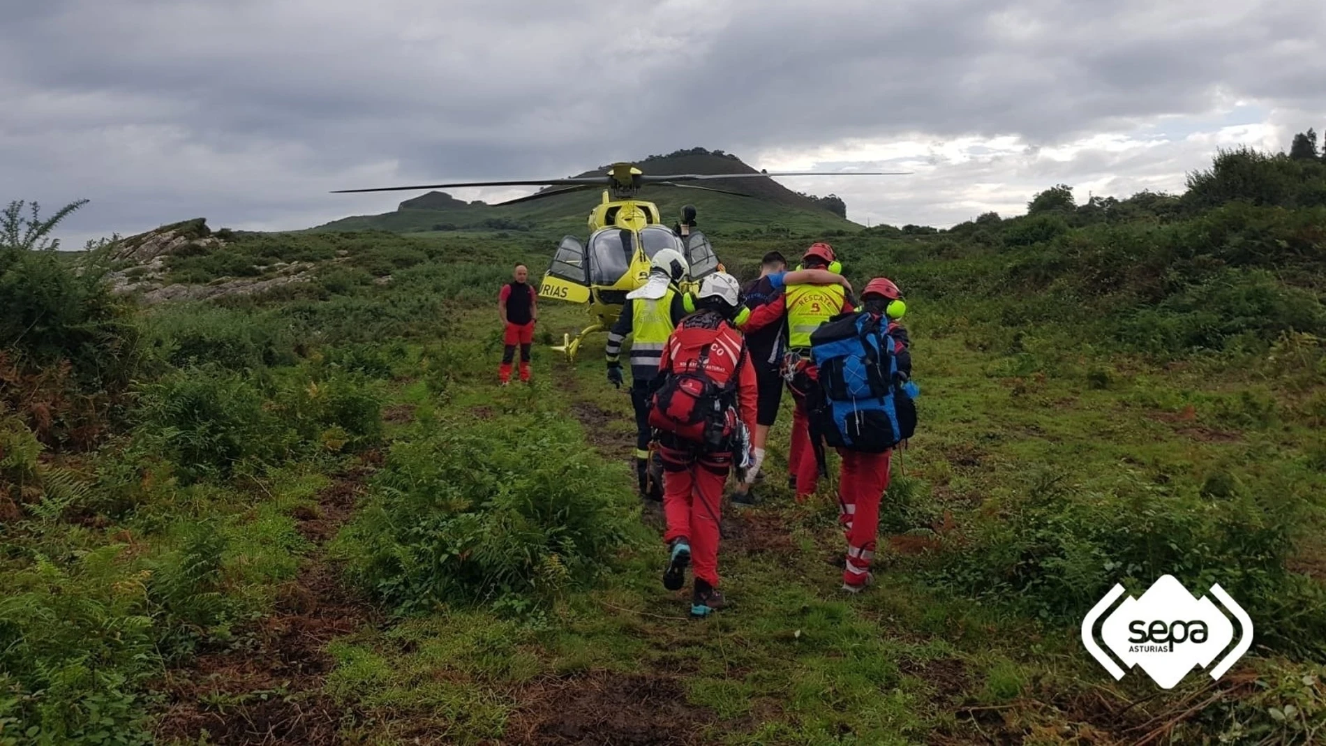 Rescatado un joven lesionado en una pierna en un tramo del Camino de Santiago en Llanes. SEPA 04/09/2024