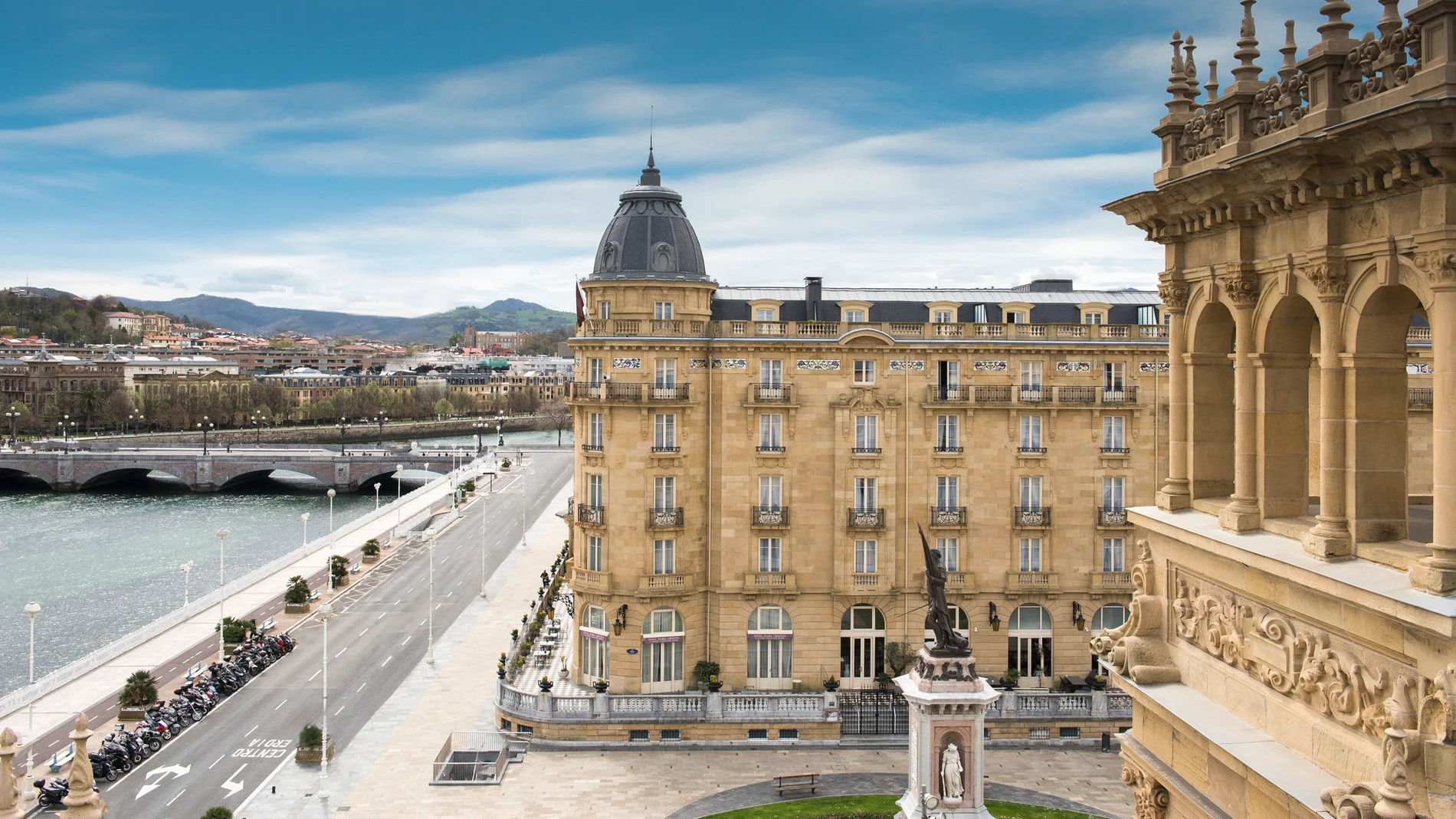 HOTEL MARIA CRISTINA