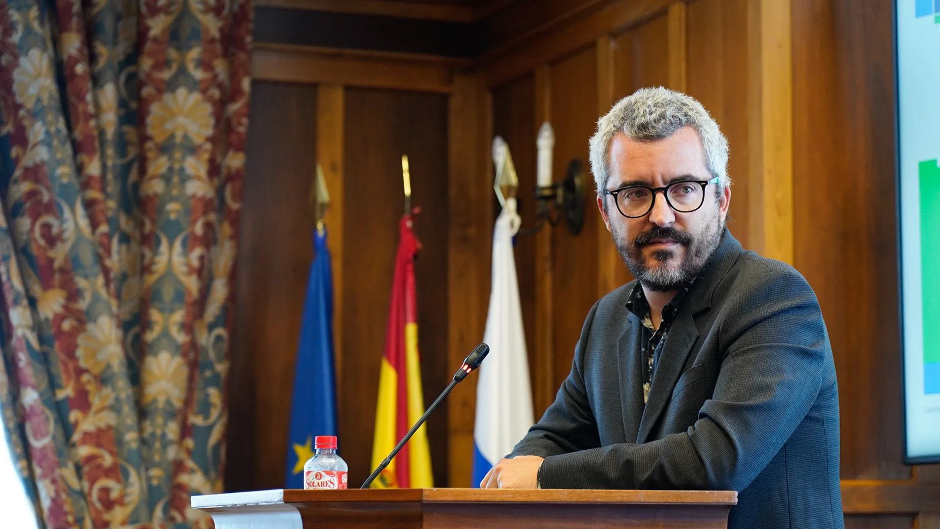 Javier Padilla durante su intervención en el curso de la UIMP