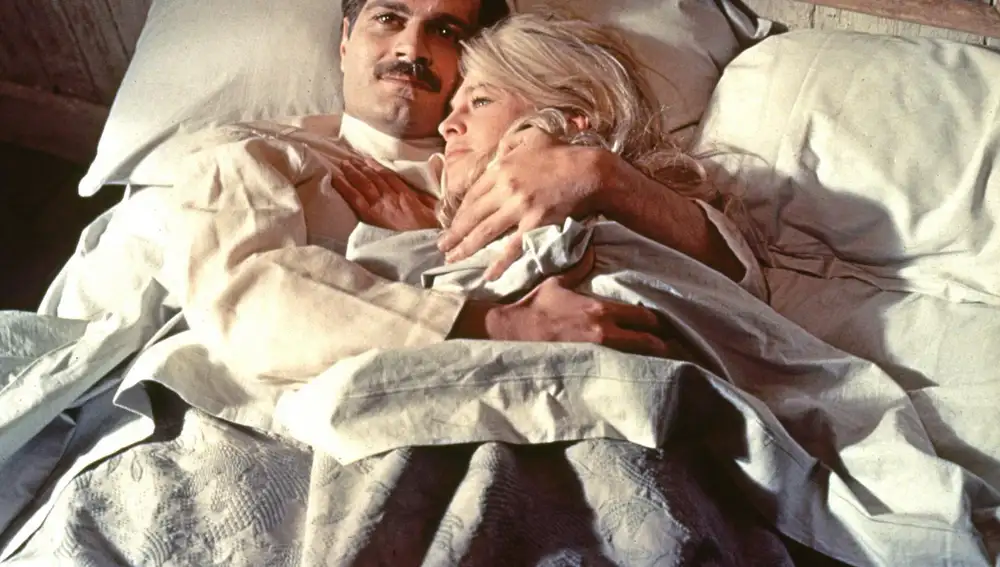 Omar Sharif y Julie Christie en "Doctor Zhivago"