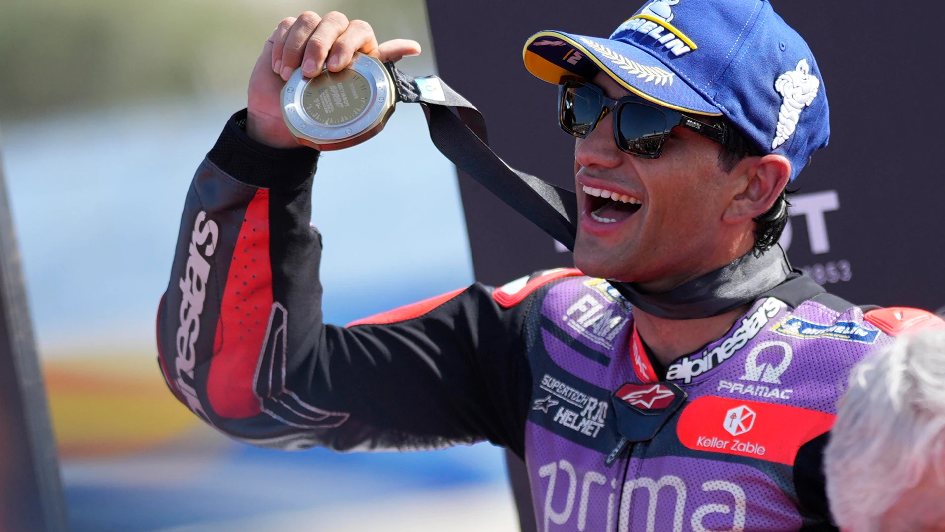 Misano Adriatico (Italy), 07/09/2024.- Jorge Martin of Spain and Prima Pramac Racing celebrates the victory of Sprint Race of the Motorcycling Grand Prix of San Marino and Riviera di Rimini at Marco Simoncelli Circuit in Misano Adriatico, Italy, 07 September 2024. (Motociclismo, Ciclismo, Italia, España) EFE/EPA/DANILO DI GIOVANNI