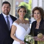 Ana Rosa Quintana asiste a la boda de su sobrino Kike en Madrid.