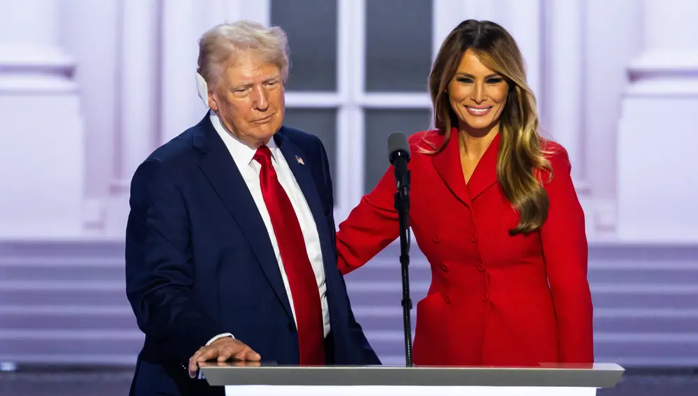 Melania Trump ve a EEUU dividido como nunca y denuncia intentos para silenciar a su marido