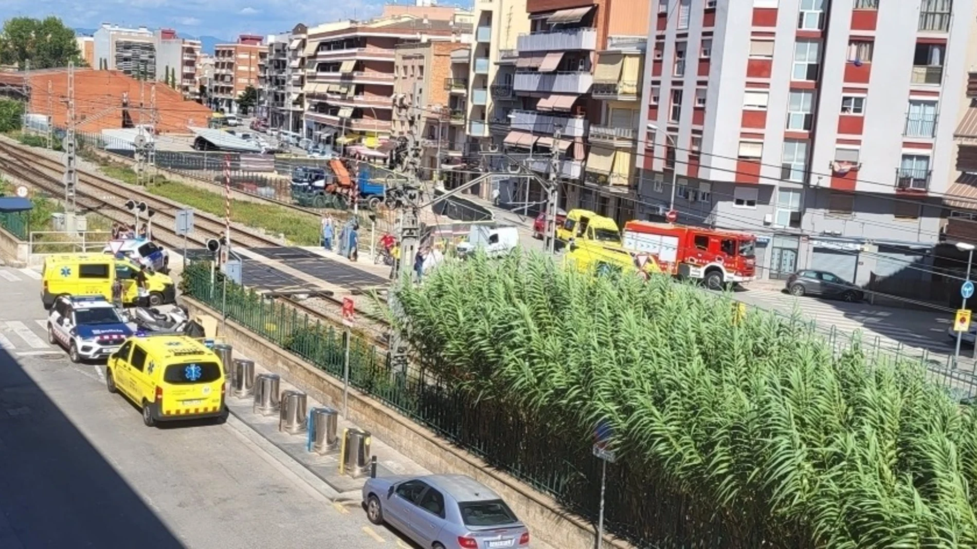 AMP2.- Renfe investiga el atropello mortal a una joven en Montcada i Reixac (Barcelona)