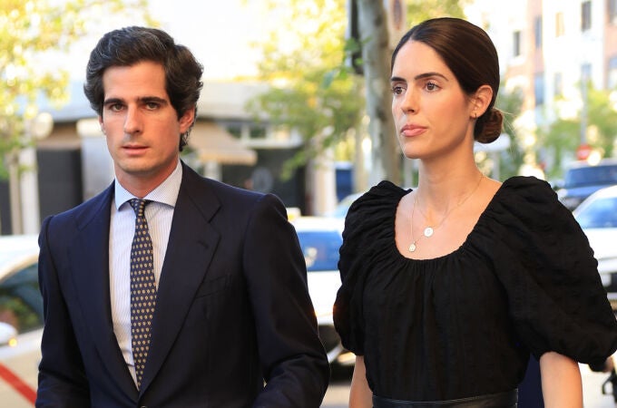 Sofía Palazuelo y su look en el funeral de Alejandro Fernandez de Araoz.