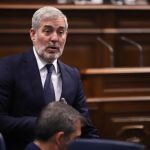 Clavijo lamenta la "incertidumbre" con los PGE y teme "acuerdos por debajo de la mesa" al margen de las CCAA