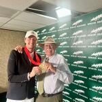 Martin Fuchs (ganador del Gran Premio) y Leopoldo Palacios, diseñador del mismo